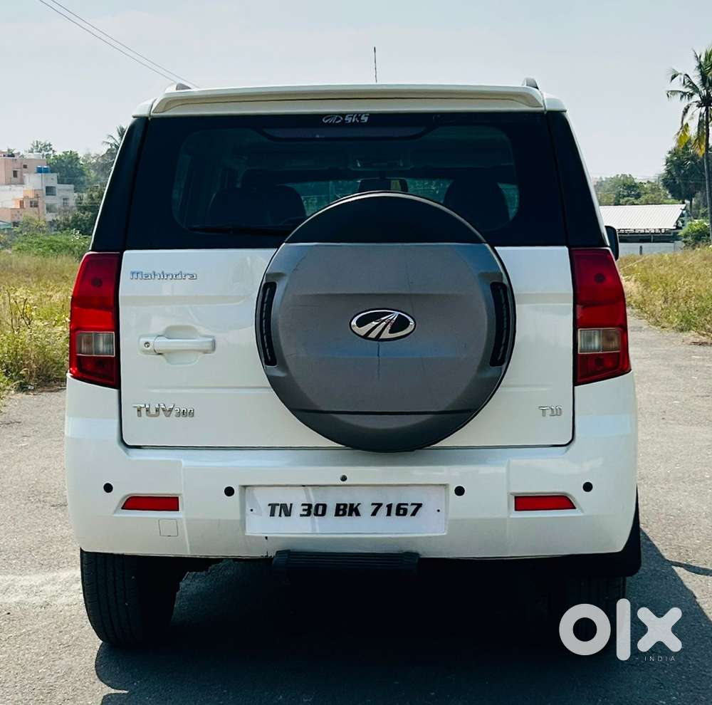 Mahindra Tuv 300 T10, 2018, Diesel