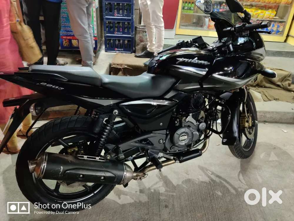 Black Pulsar 220 New Model 2017 Mileage Pulsar 220 Pulsar Bike