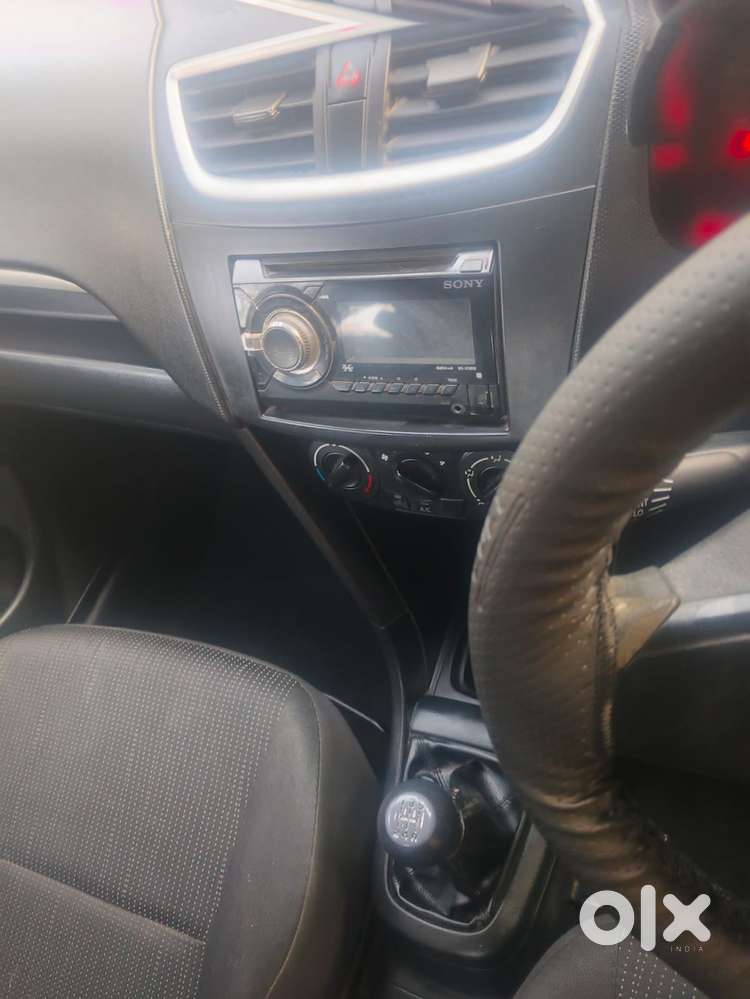 Maruti Suzuki Swift Lxi Optional-o, 2015, Petrol