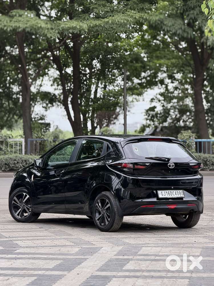Tata Altroz 1.2 Xz Plus Dark Edition, 2021, Petrol