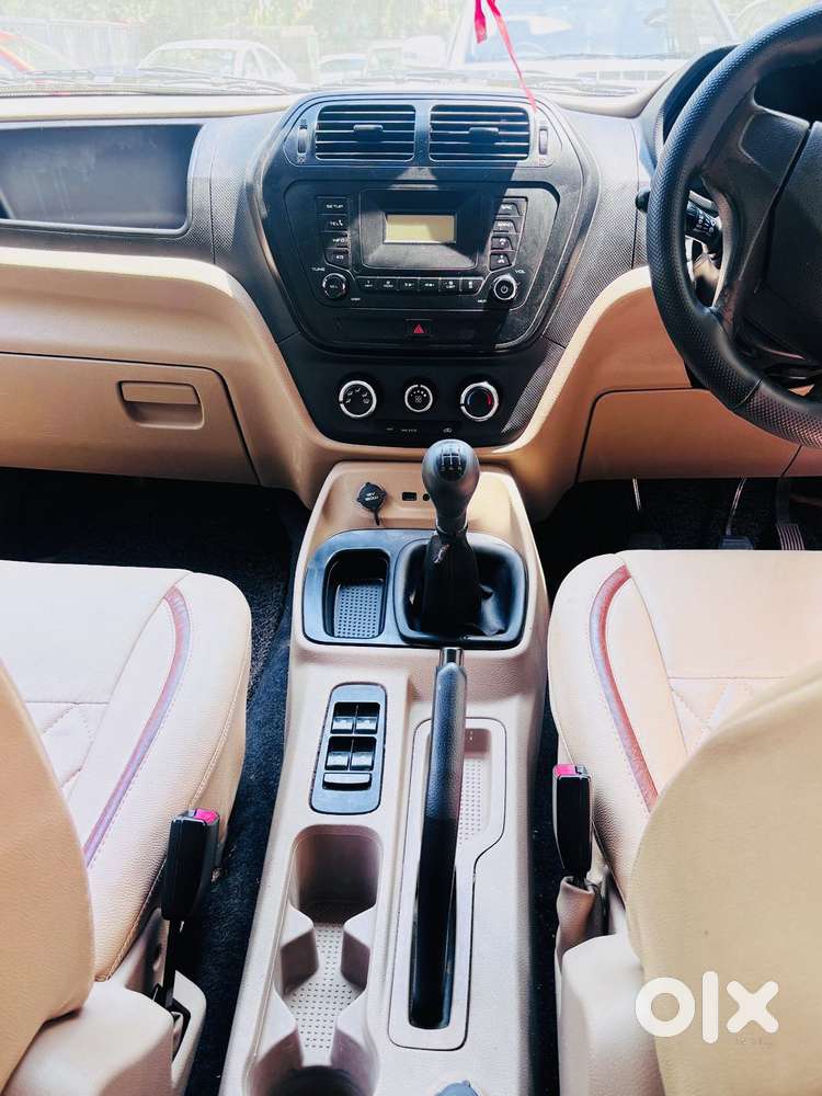 Mahindra Xuv300 W8 Diesel, 2016, Diesel