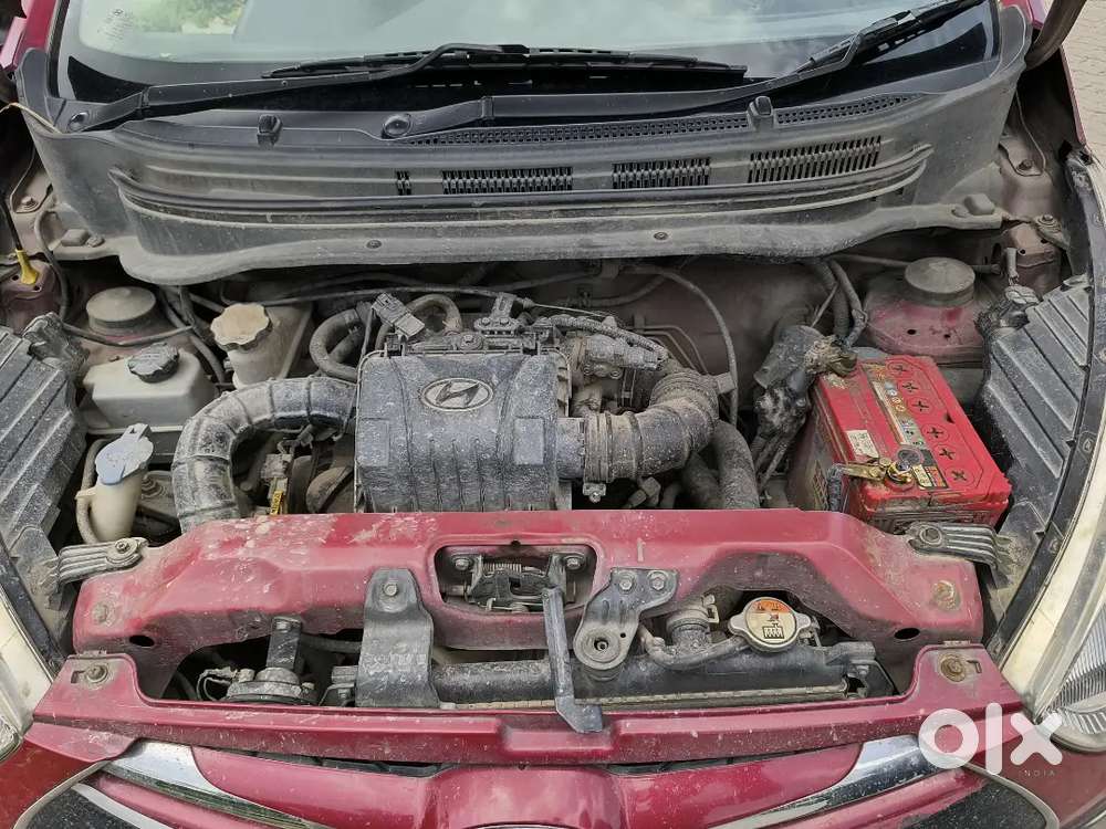 Hyundai Aura 8 Petrol 120 Km Driven