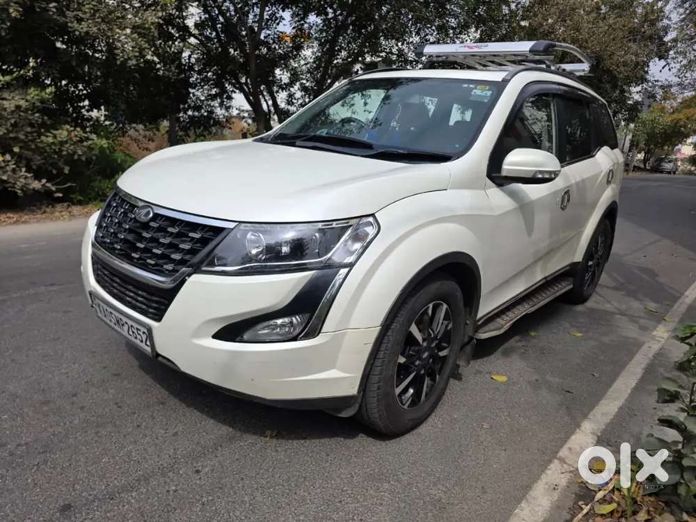 Mahindra Xuv500 W11 Optional Fully Top End Car 2nd Owner