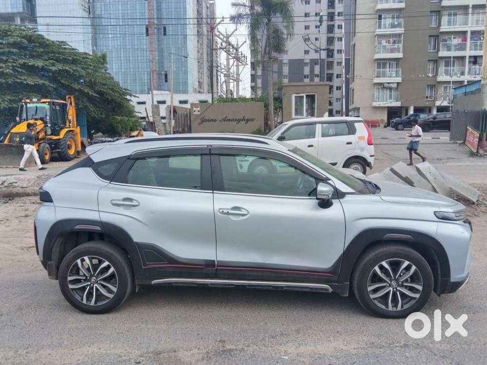 Toyota Urban Cruiser Taisor V 1.0 Petrol Mt, 2025, Petrol