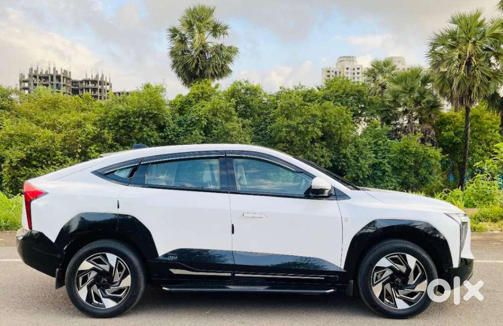 Mahindra Xev 9e Three B79 Kwh, 2025, Electric