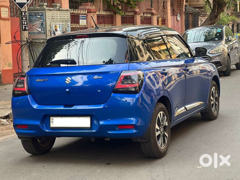 Maruti Suzuki Swift Zxi Plus Dual Tone, 2025, Petrol