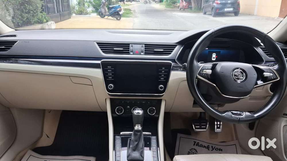 Skoda Superb 2.0 L&k Tsi At, 2021, Petrol