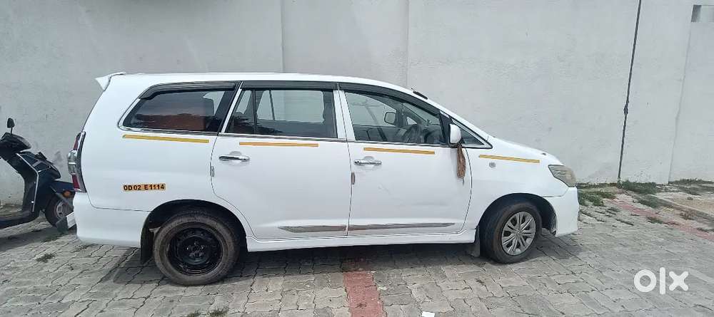 Toyota Innova 2013 Diesel Well Maintained