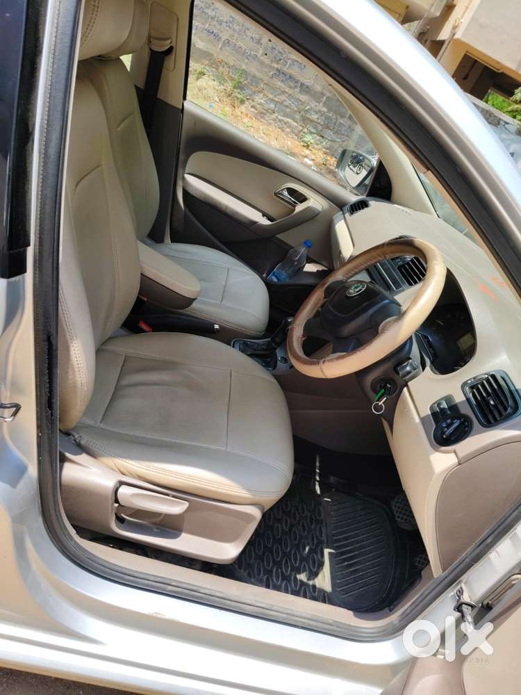 Skoda Rapid 1.0 Ambition Tsi At, 2012