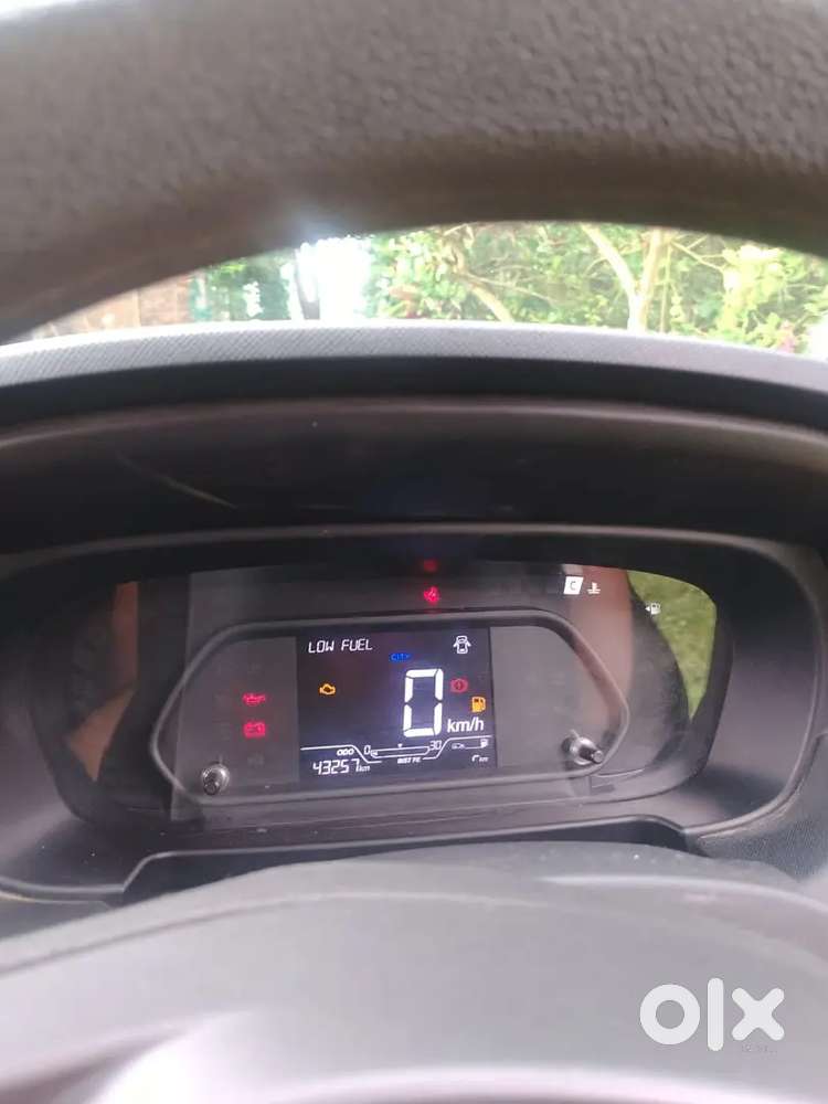 Tata Punch 2024 Petrol Well Maintained