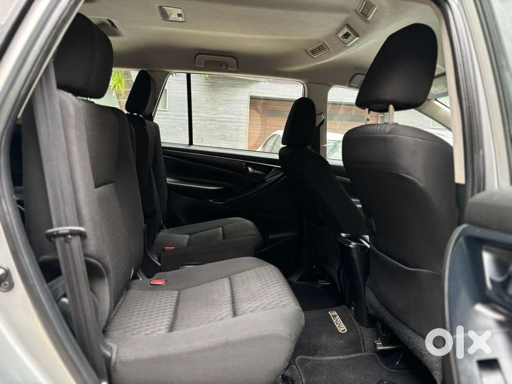 Toyota Innova Crysta [ ] 2.4 Gx At 7 Str, 2022, Diesel