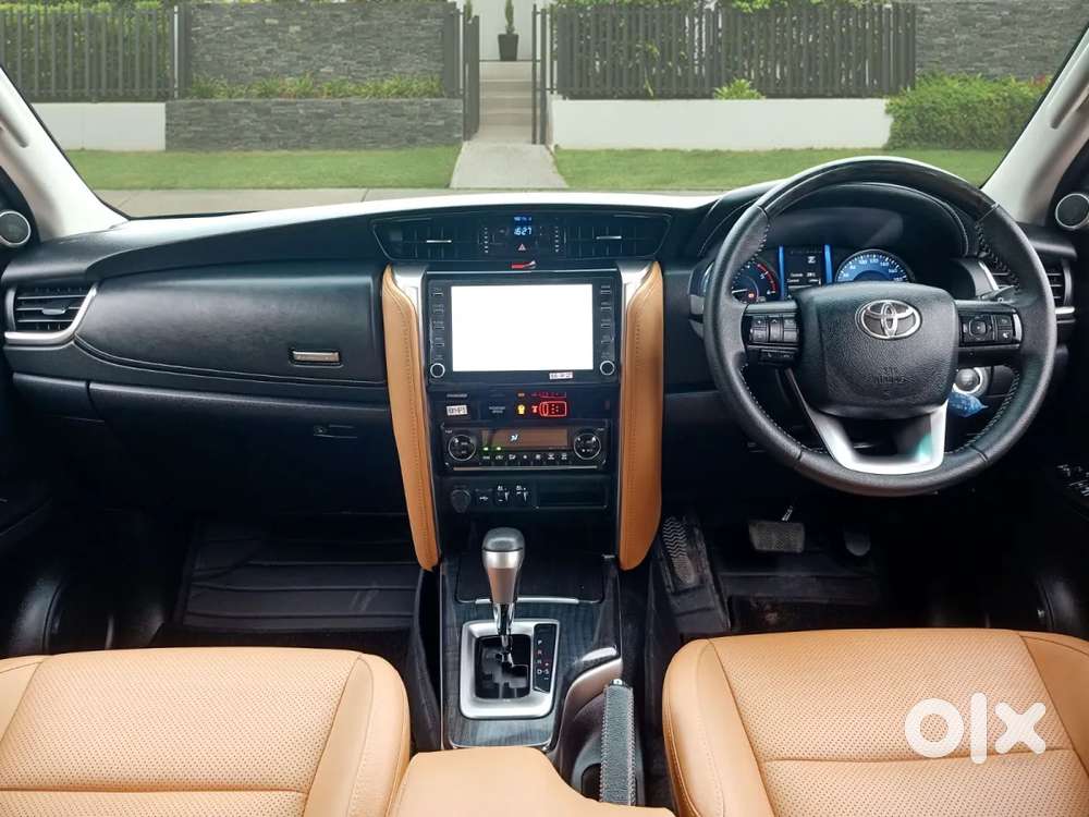 Toyota Fortuner 4x2 At, 2024, Diesel
