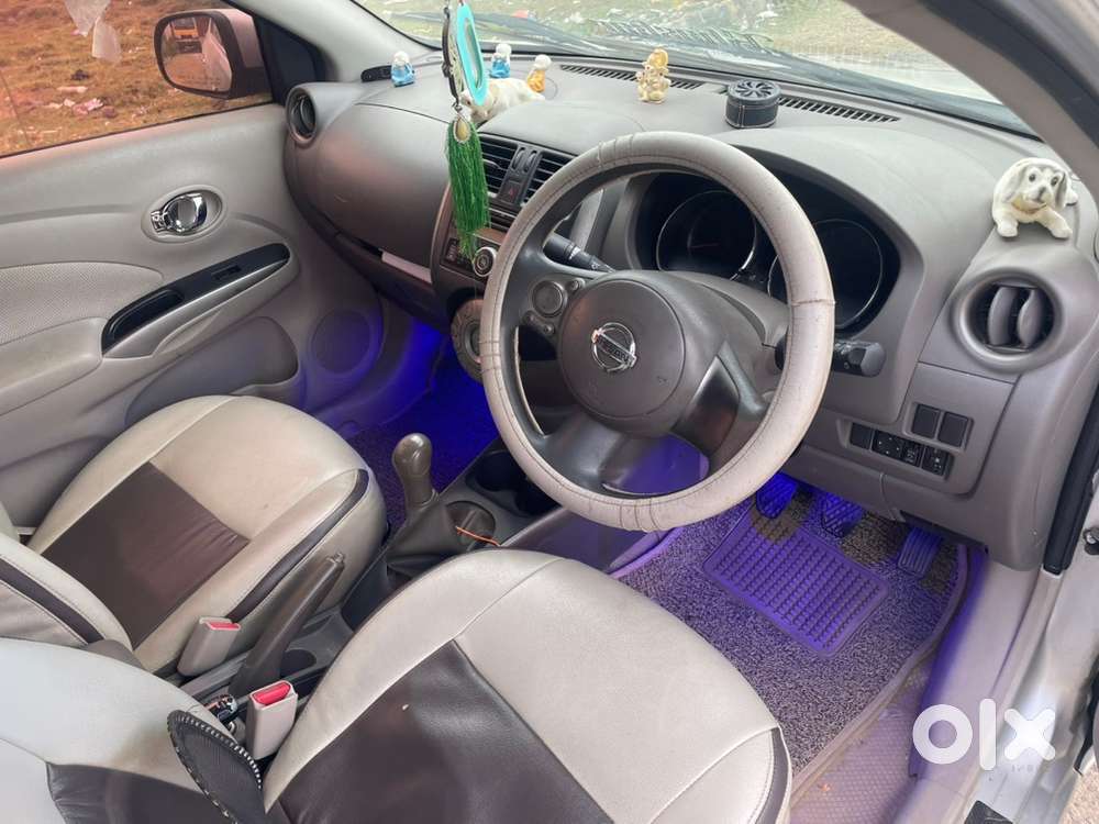 Nissan Sunny 2011 Petrol 125000 Km Driven