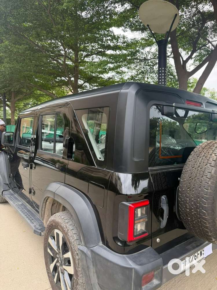 2025 Thar Roxx Ax7l 4x4 Diesel Mt  Latest Updated Version  13k Kms