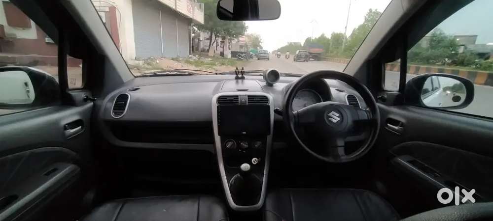 Maruti Suzuki Ritz Vxi 2012