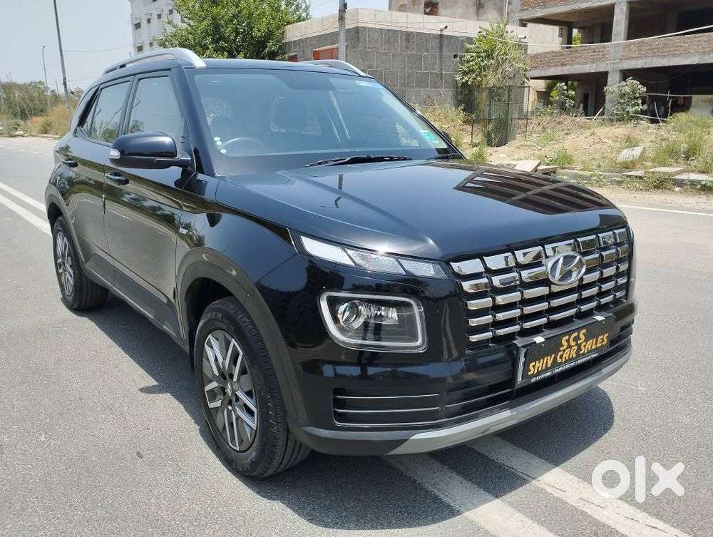 Hyundai Venue 1.0 S (o) Turbo Dct, 2025, Petrol