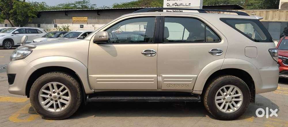 Toyota Fortuner 3.0 4x2 Mt, 2012, Diesel