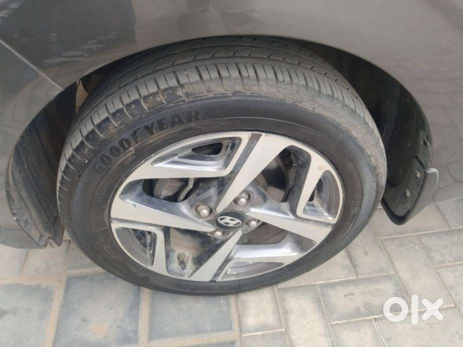 Hyundai Aura Sx Plus Automatic, 2021, Petrol