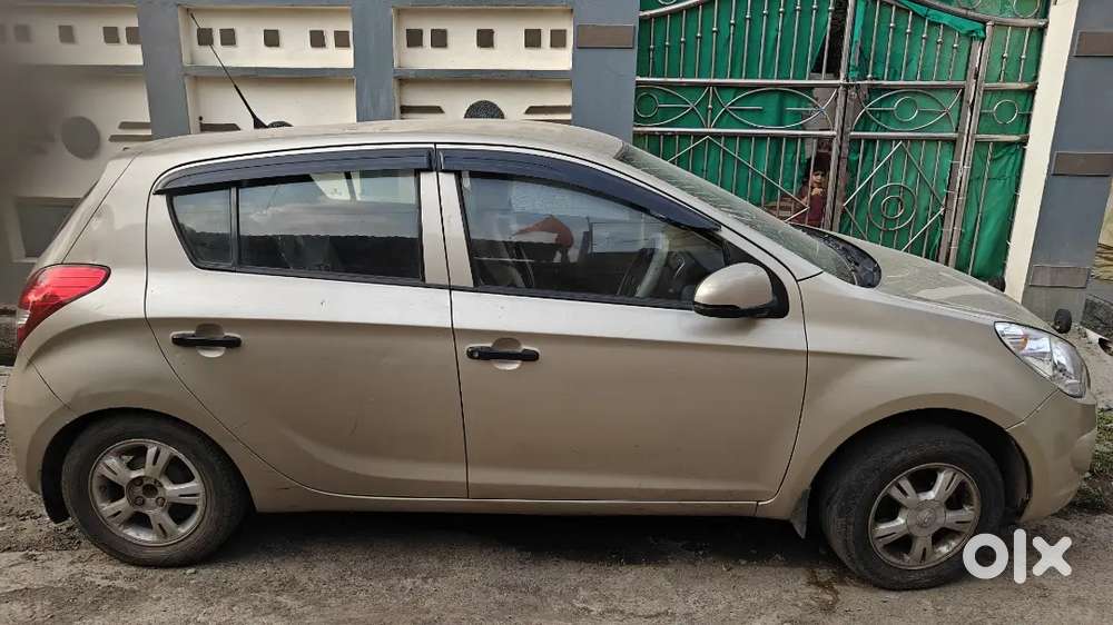 Hyundai New I20 2011 Manual Asta
