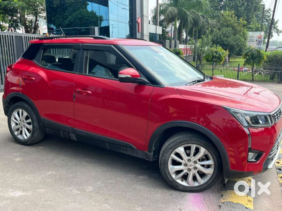 Mahindra Xuv300 W8, 2021, Petrol