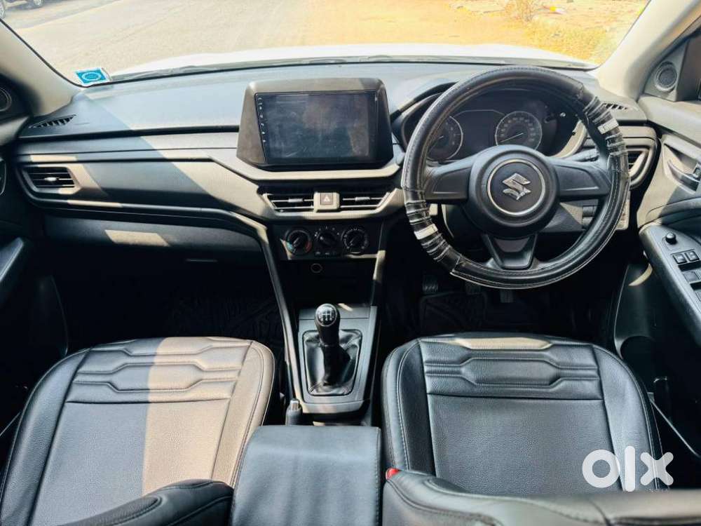 Maruti Suzuki Brezza 1.5 Lxi Smart Hybrid, 2024, Petrol