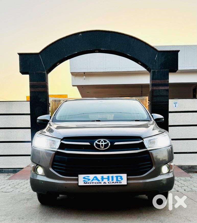 Toyota Innova Crysta 2.4 G Mt, 2020, Diesel
