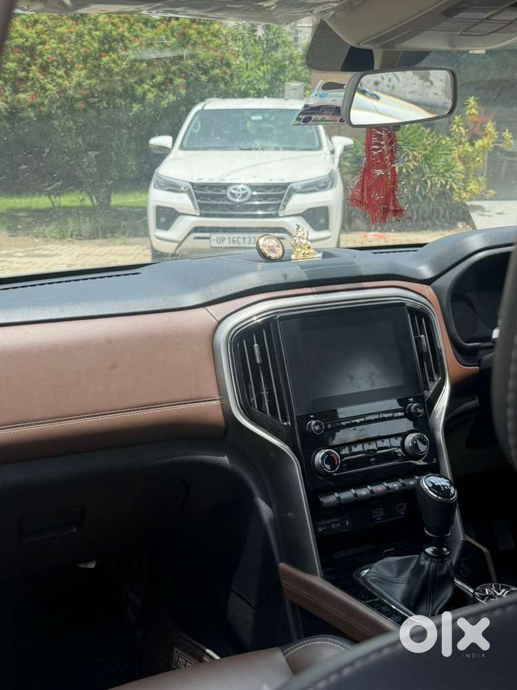 Mahindra Scorpio N Z8 Select Diesel 2025