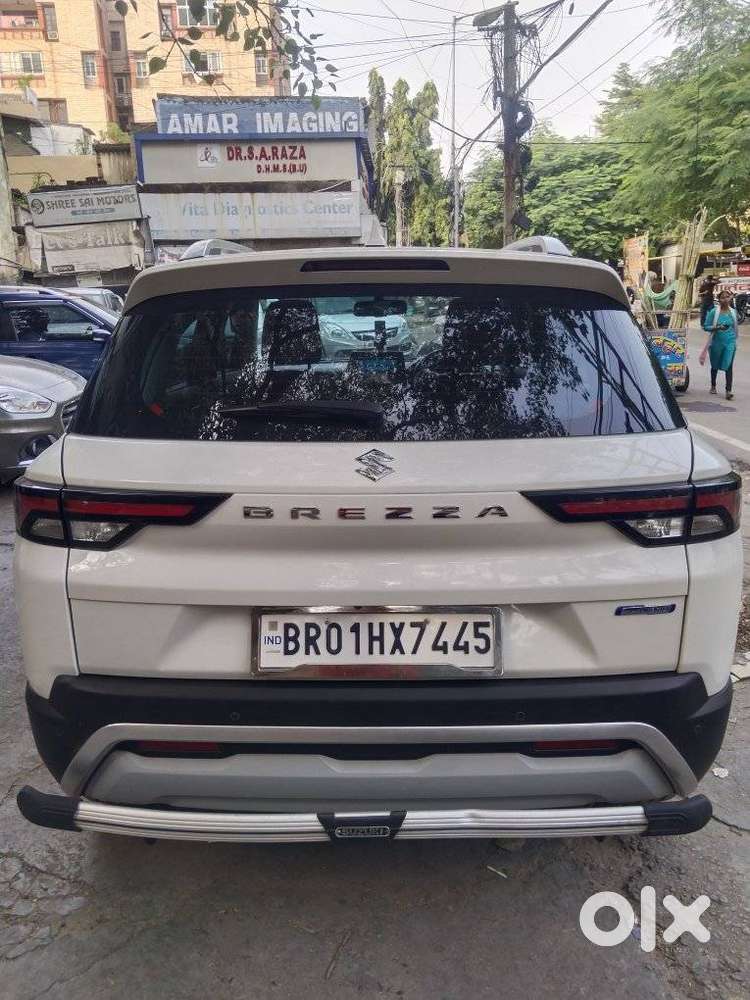 Maruti Suzuki Brezza Zxi Plus Smart Hybrid, 2024, Petrol