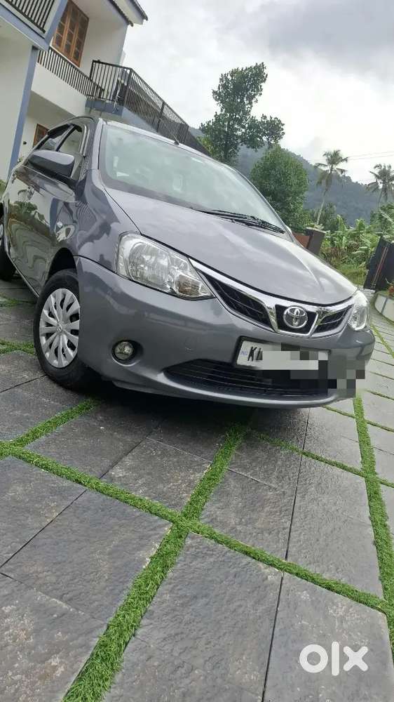 Toyota Etios Gd 2017 With Manual Transmission Full Company Service