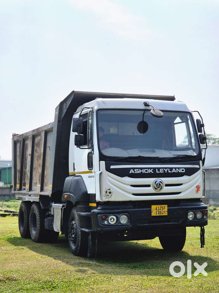 Ashok Leyland Stile