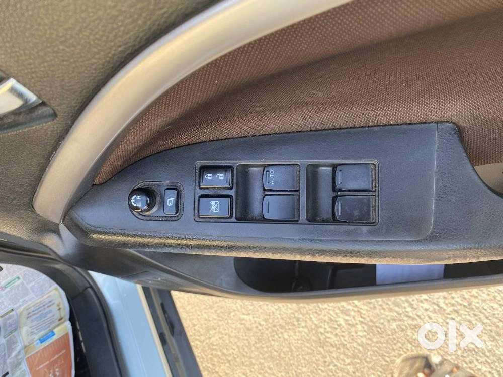 Maruti Suzuki Brezza 1.5 Zxi Plus At Smart Hybrid, 2023, Petrol