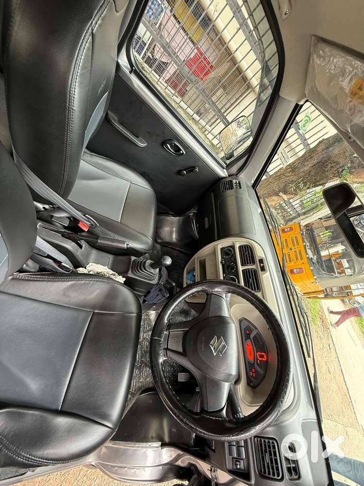 2023 Maruti Suzuki Eeco Petrol Manual