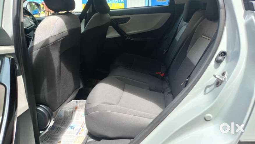 Tata Nexon 1.2 Revotron Xz Plus, 2025, Petrol