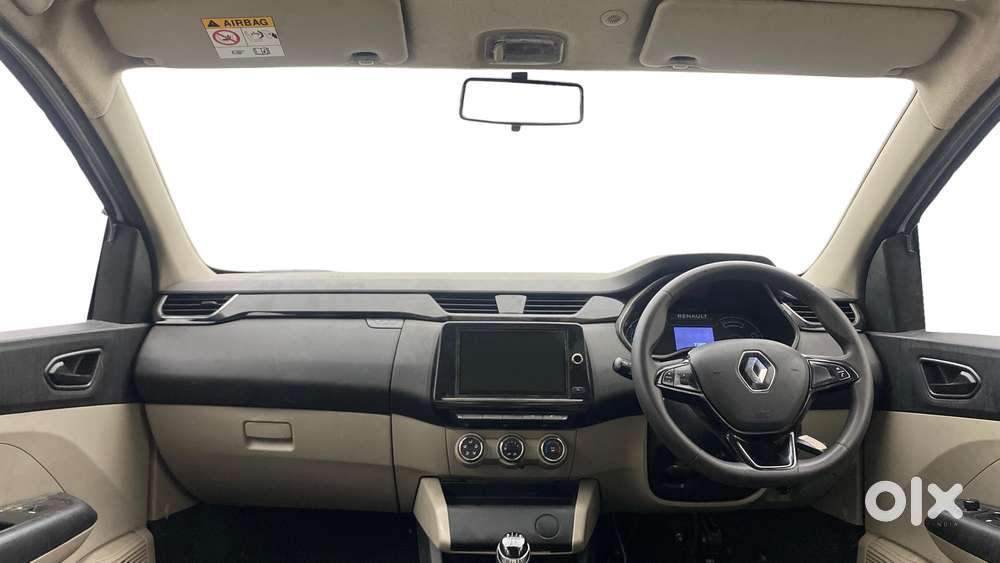 Renault Triber Rxt, 2023, Petrol