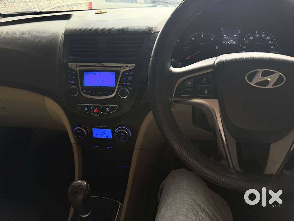 Hyundai Verna Crdi 1.6 Sx, 2015, Diesel