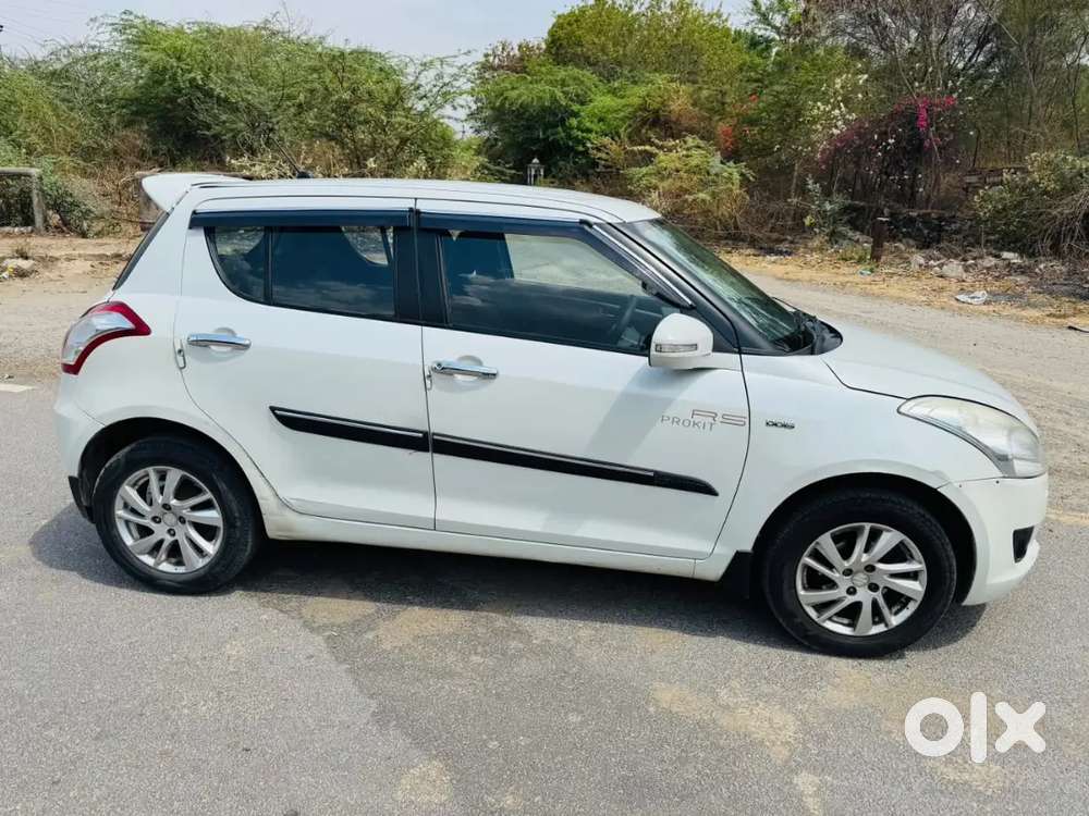 Maruti Suzuki Swift Ddis Zdi 2012