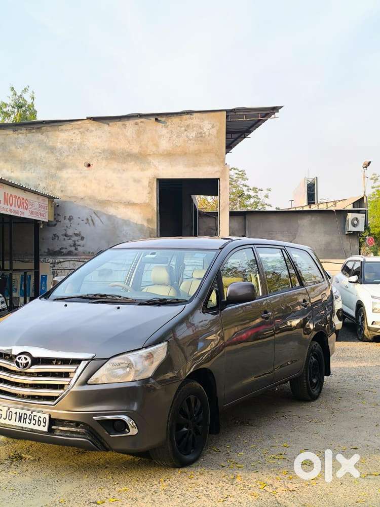 Toyota Innova 2.5 Vx 8 Str, 2010, Diesel
