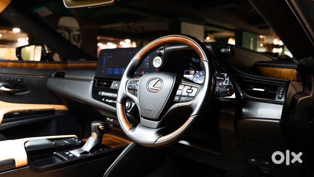 Lexus Es 300h Exquisite, 2021, Petrol