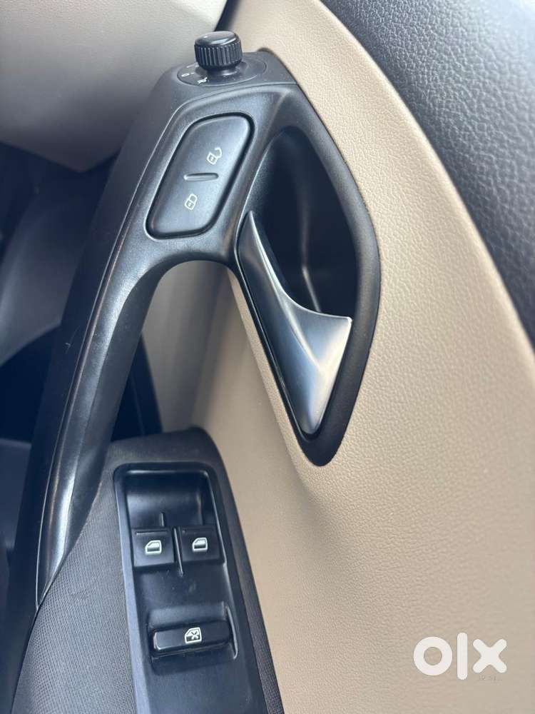 Volkswagen Polo 2009-2013 Petrol Highline 1.2l, 2012, Petrol