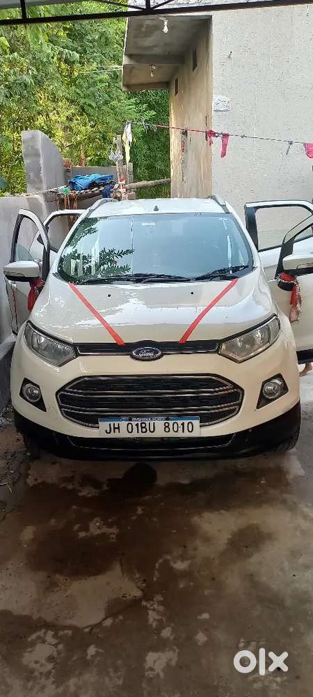 Ford Ecosport  Model 2015 Petrol Last December