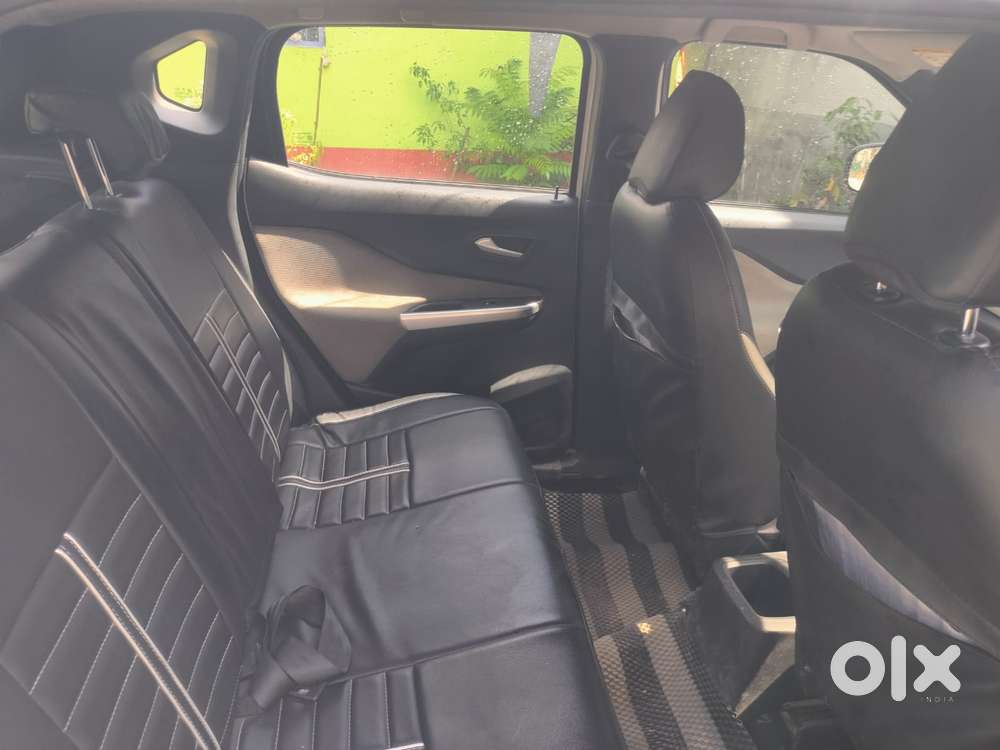 Nissan Magnite Xv Turbo, 2021, Petrol