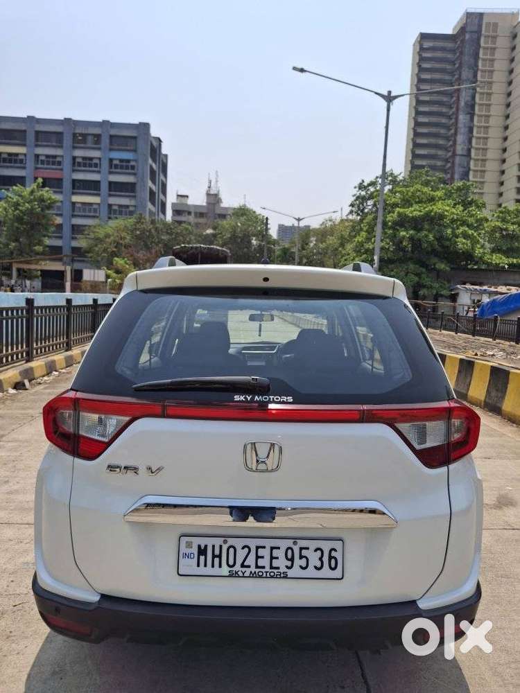 Honda Br-v I-vtec V Mt, 2016, Petrol