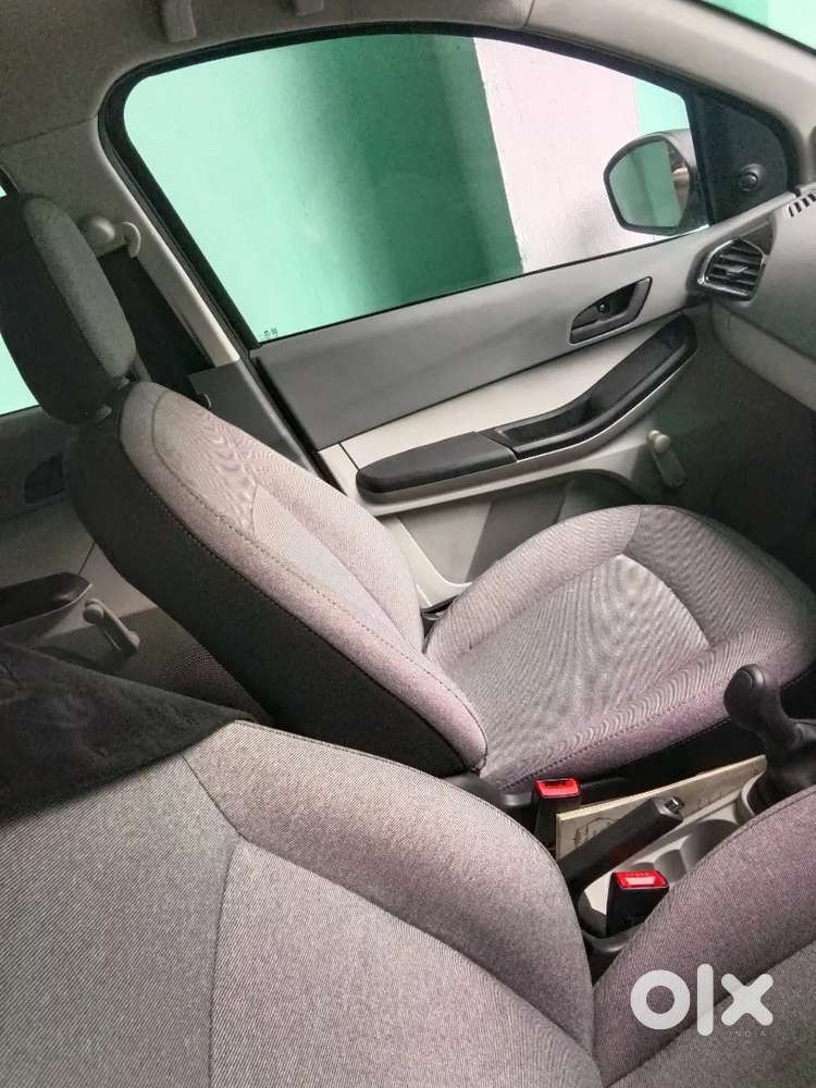 Tata Tiago 2025 Petrol 3500 Km Driven