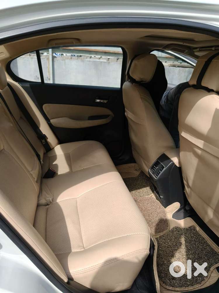 Honda City 5th Gen Vx Cvt (i-vtec) Bs6