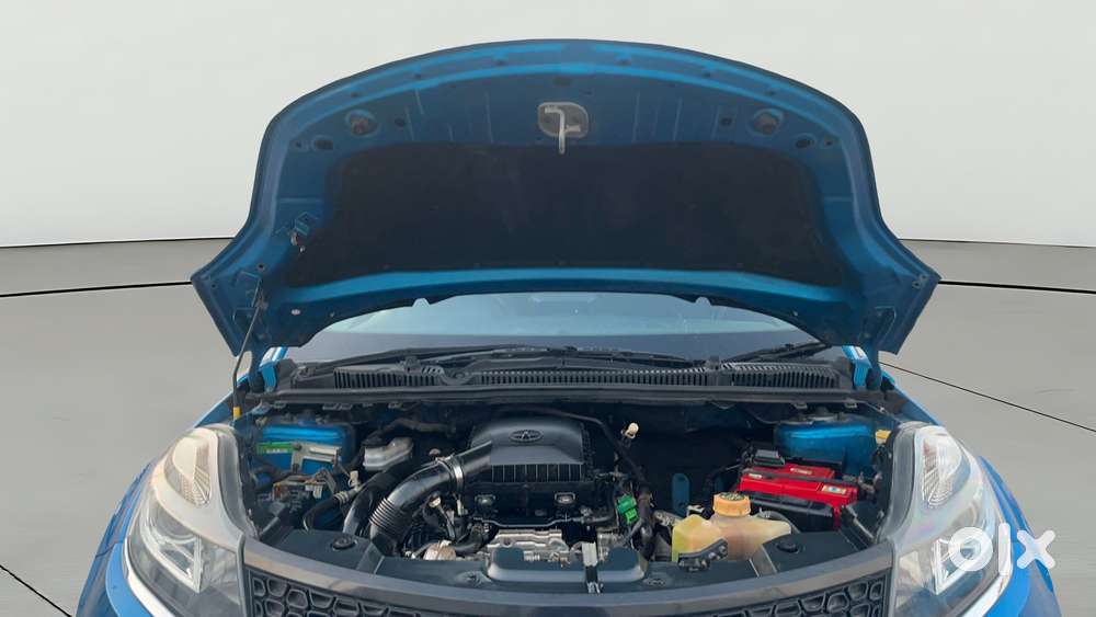 Tata Nexon 1.2 Revotron Xz Plus, 2018, Petrol