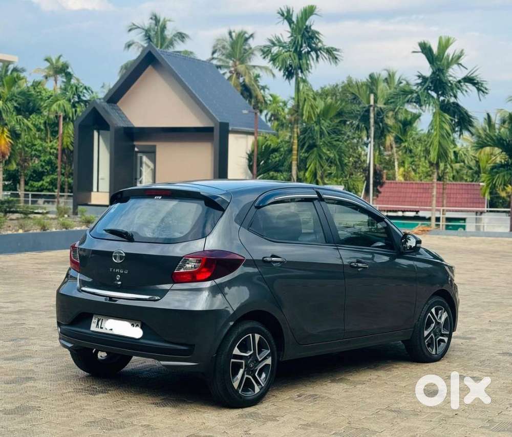 Tata Tiago 1.2 Revotron Xza, 2022, Petrol