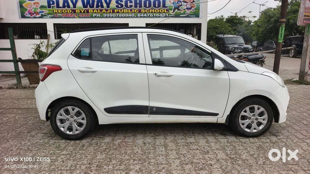 Hyundai Grand I10 2016-2017 Sportz Cng, 2016, Cng & Hybrids