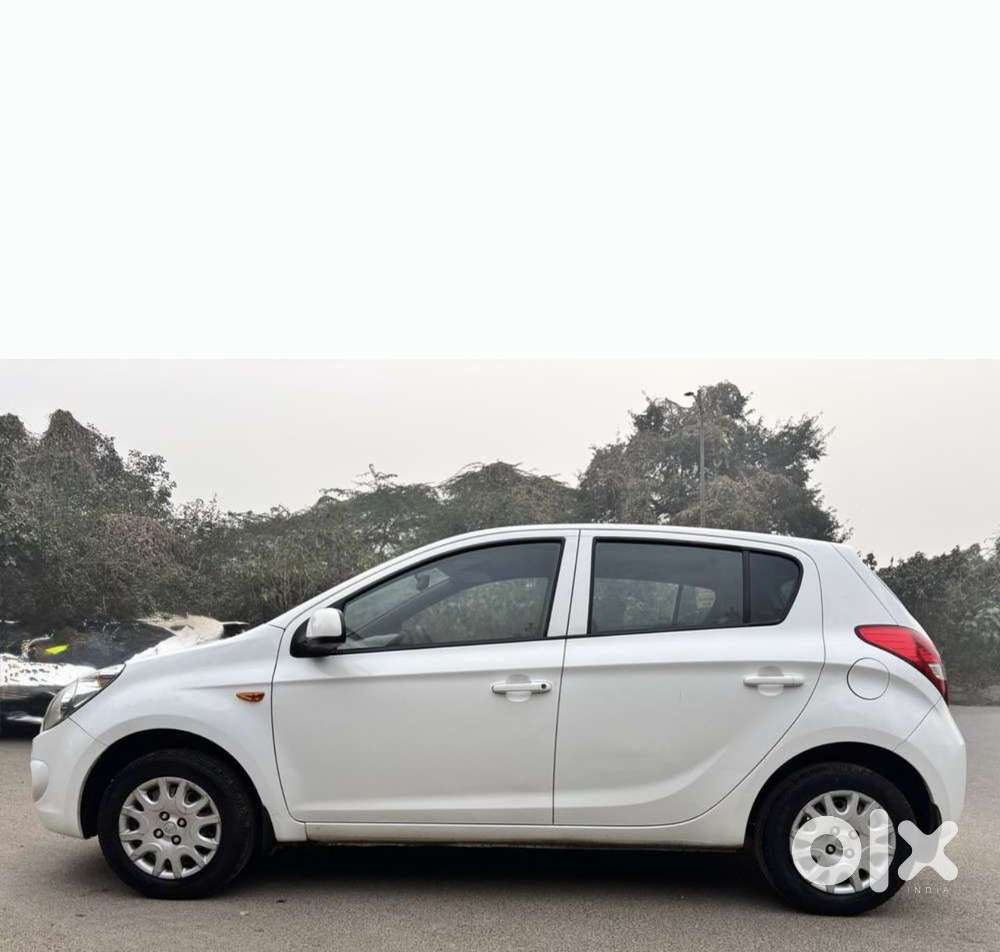 Hyundai I20 Magna 1.2 Vtvt, 2011, Petrol
