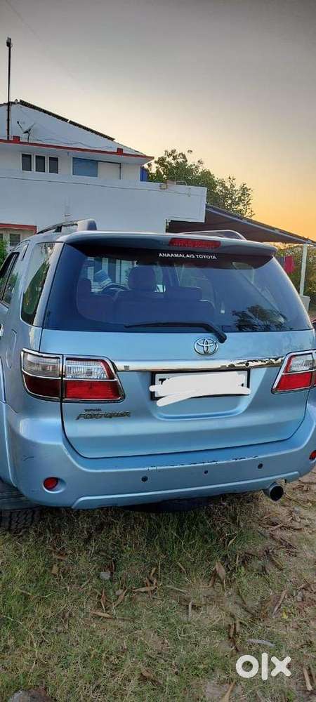 Toyota Diesel 2010 Car