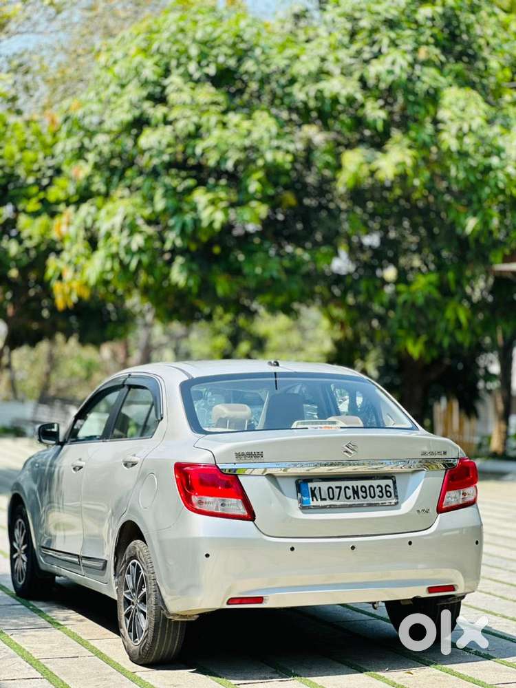 Maruti Suzuki Swift Dzire Vxi Optional, 2018, Petrol